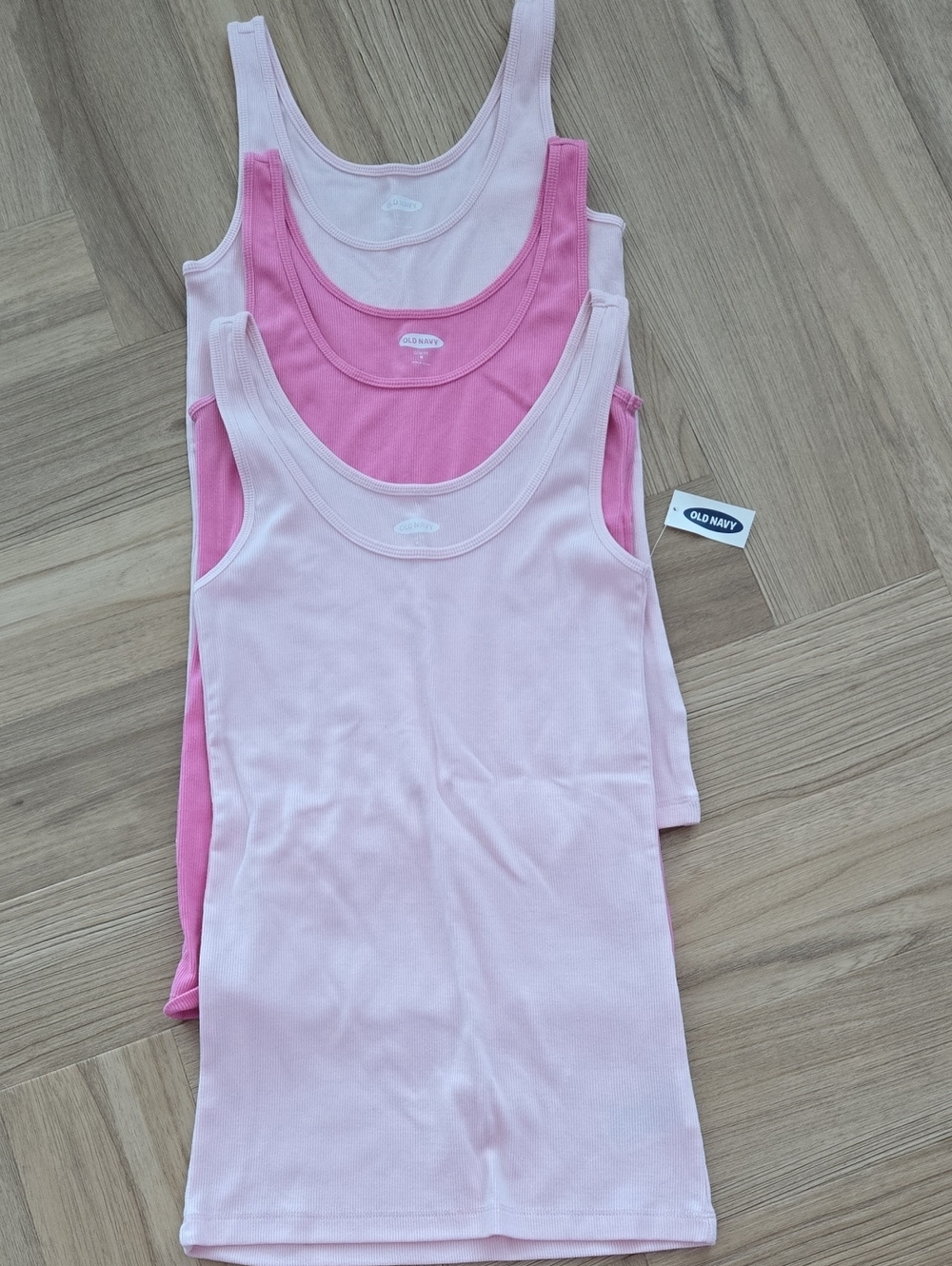 Old Navy Pink Tank Top 3-Pack - Light Pink & Bright Pink Medium